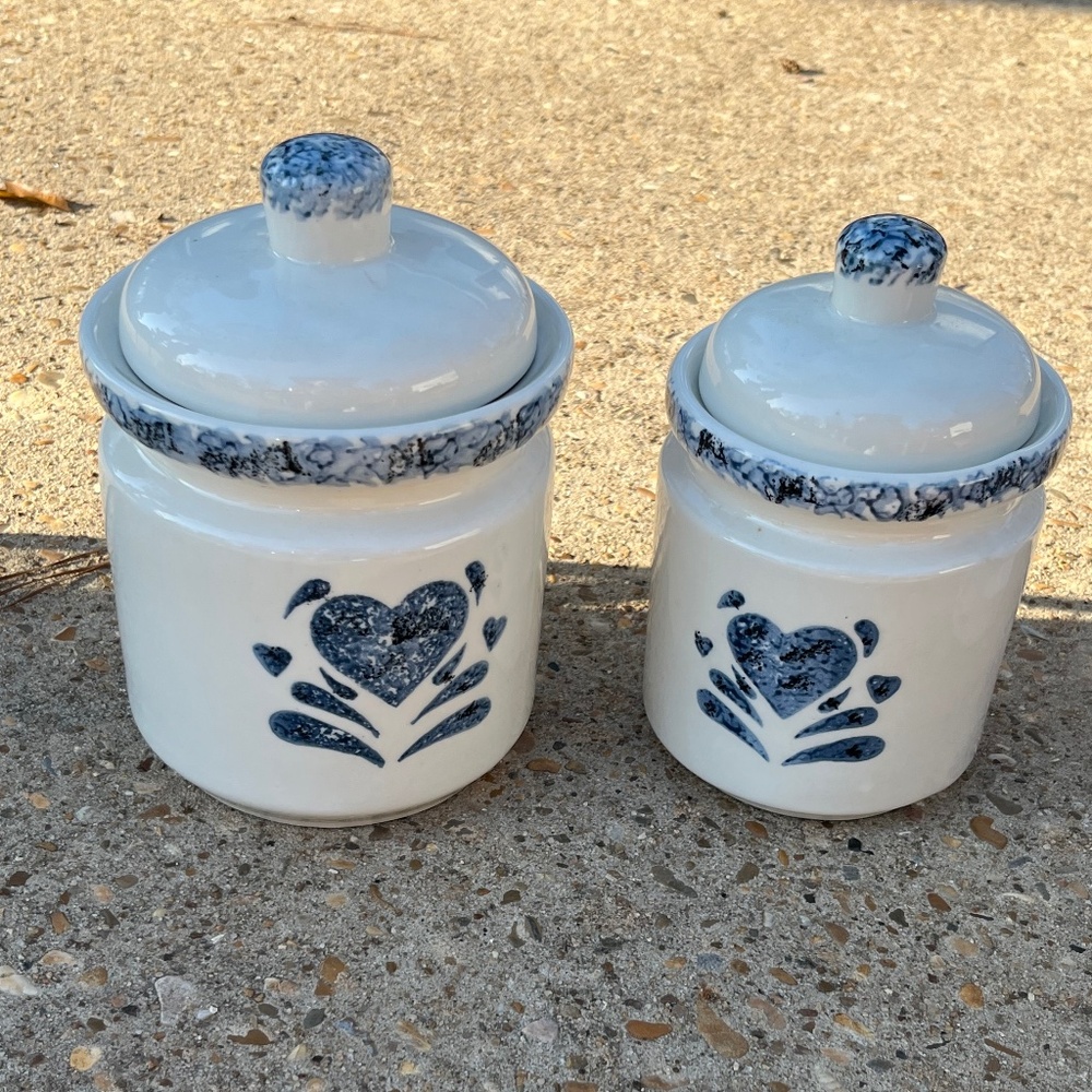 Gibson My Heart Blue Sponge Stoneware Canisters